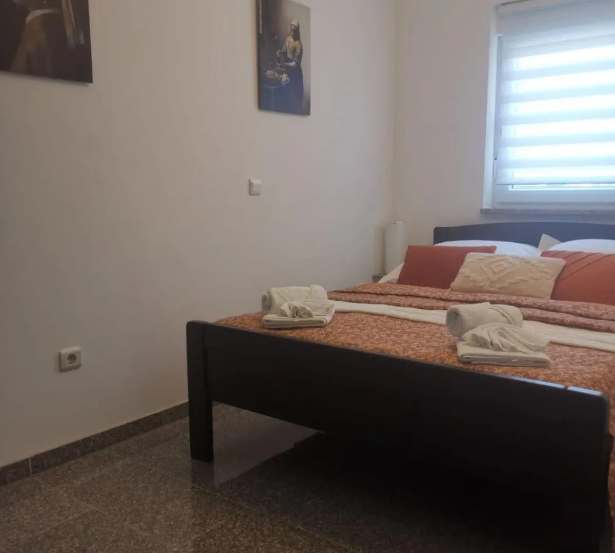 Apartments Amfora Valbandon